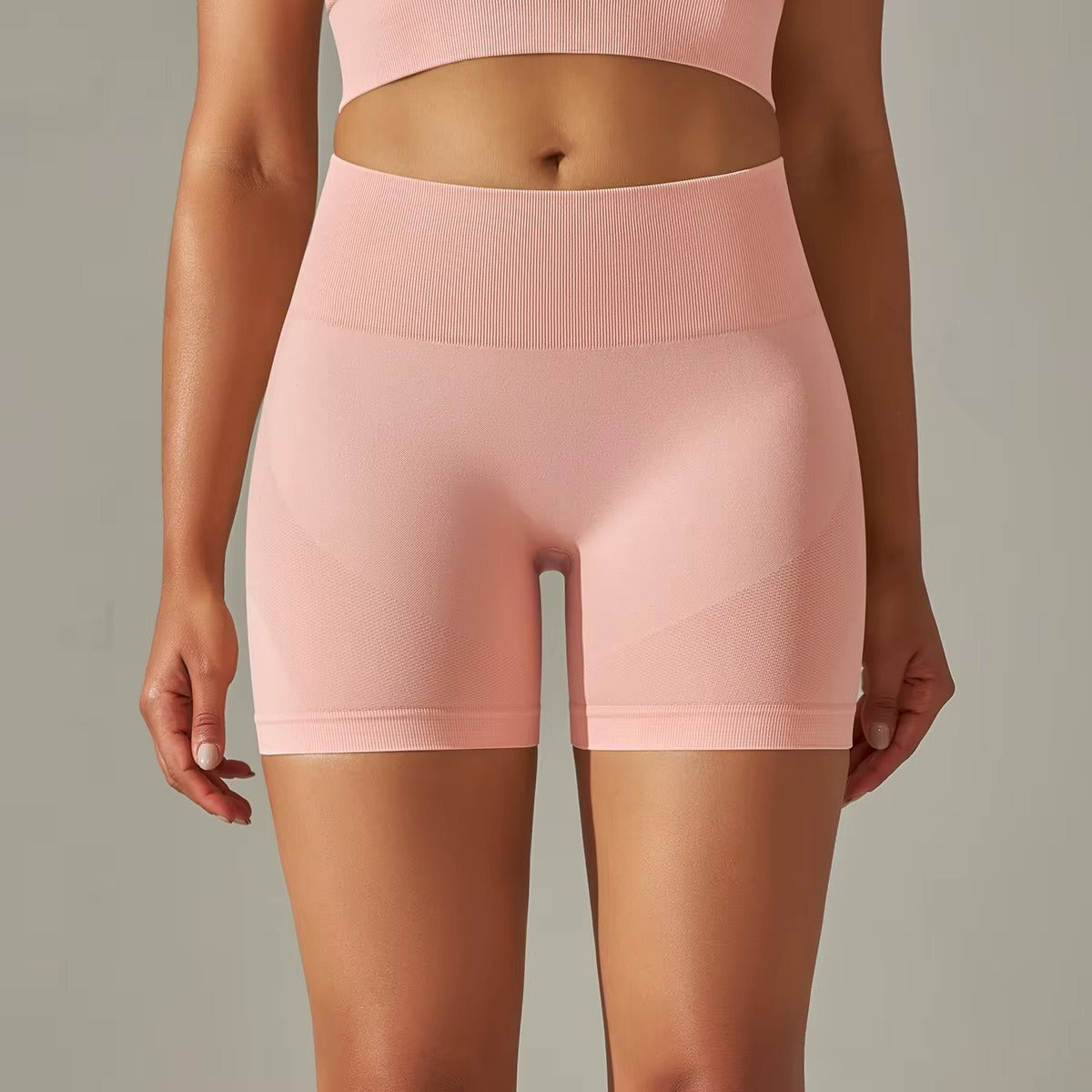 Novi Luna - Seamless Short