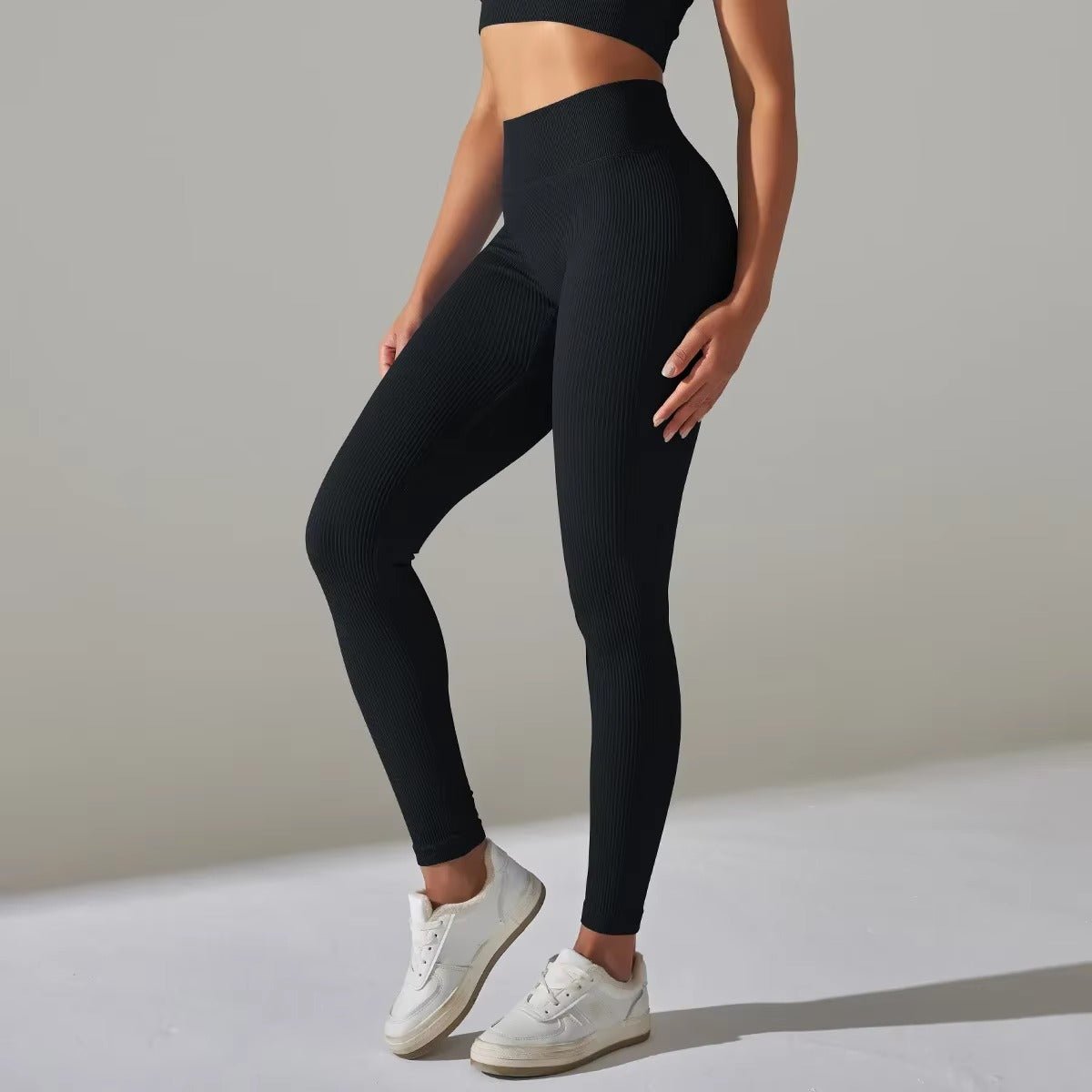 Novi Nikki - Seamless Legging