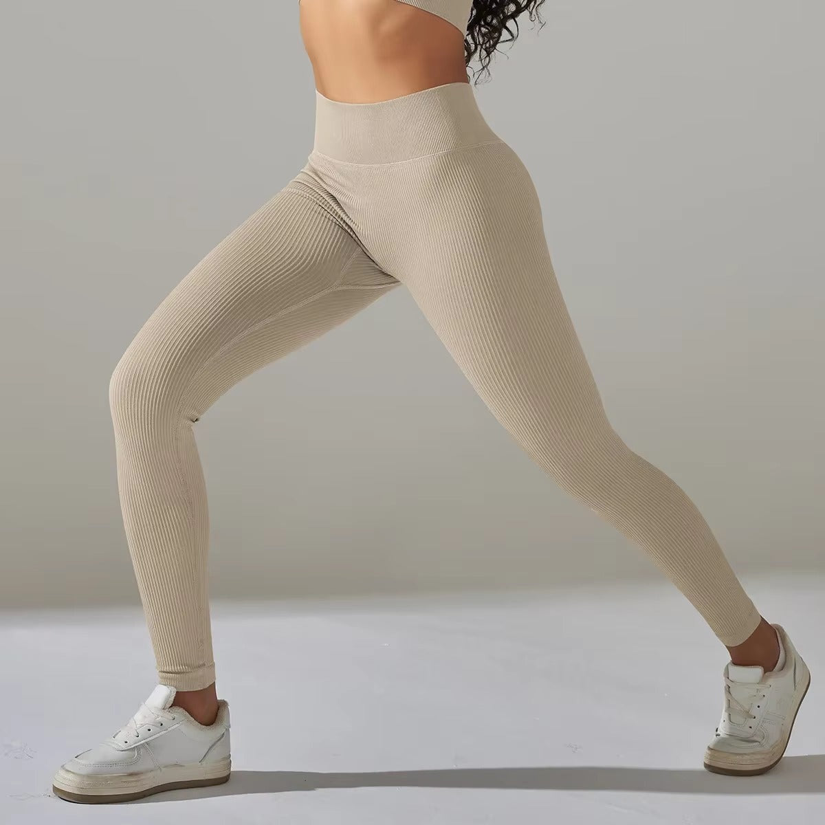 Novi Nikki - Seamless Legging