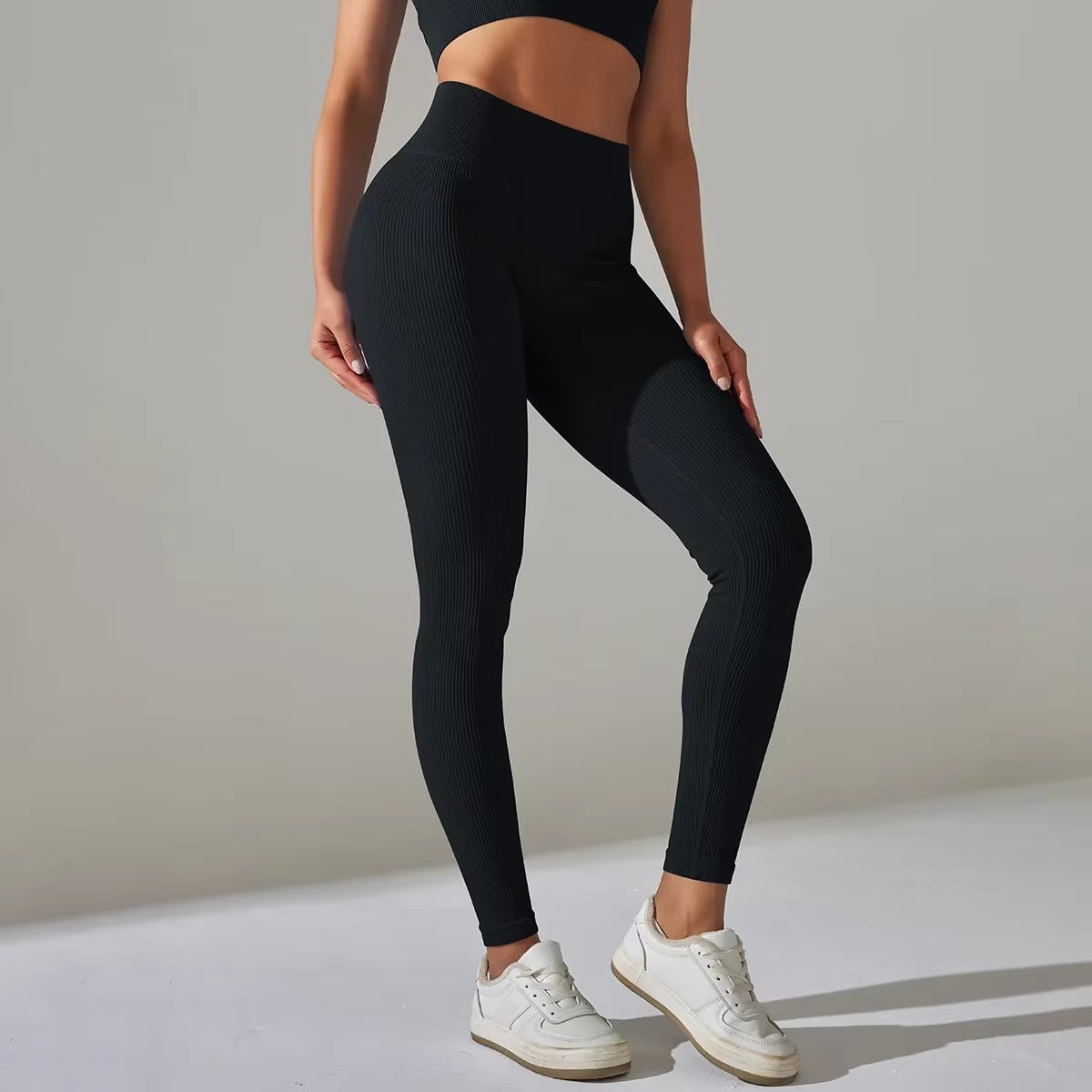 Novi Nikki - Seamless Legging