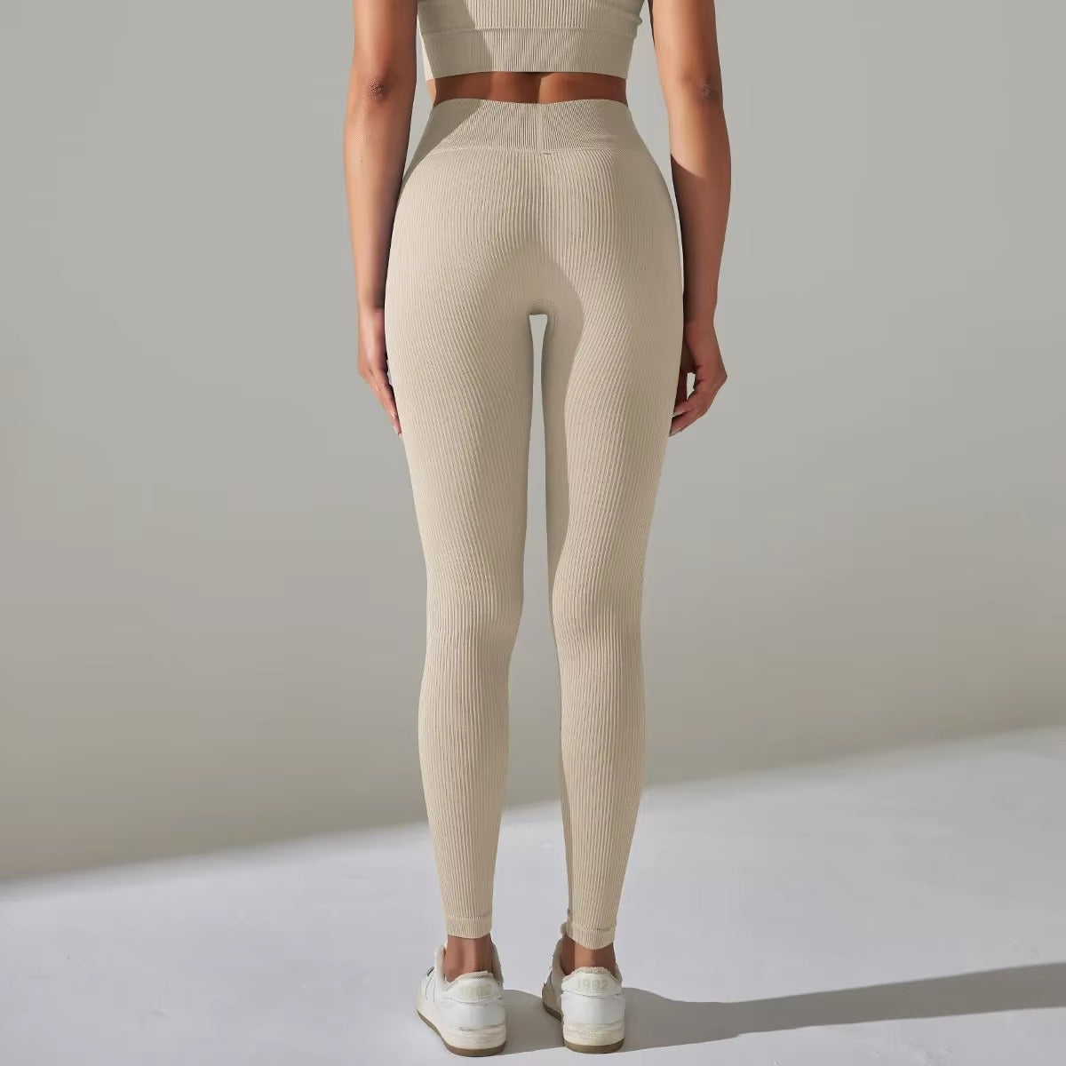 Novi Nikki - Seamless Legging